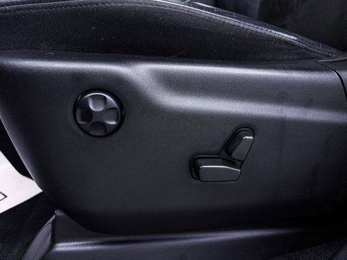 Used 2021 Jeep Grand Cherokee Laredo X image 20