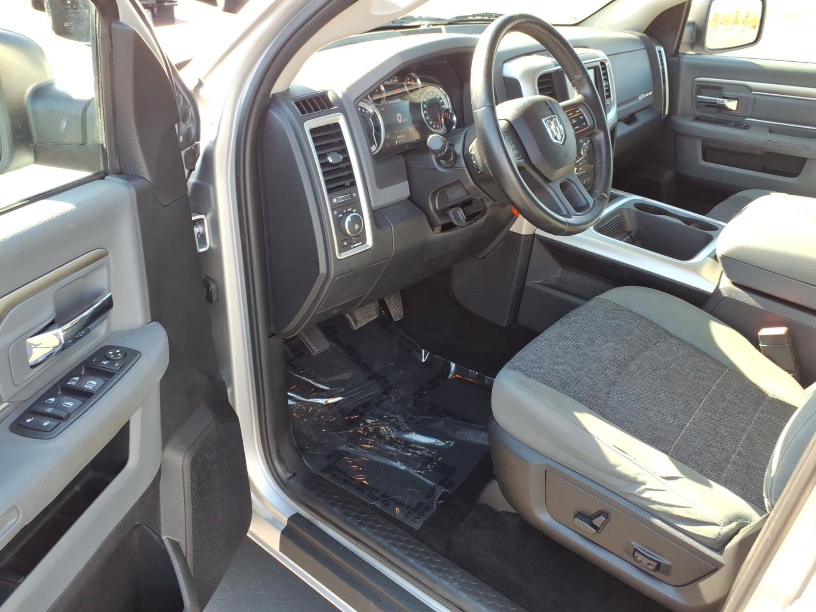 Used 2016 RAM 1500 Big Horn AWD/4WD image 10