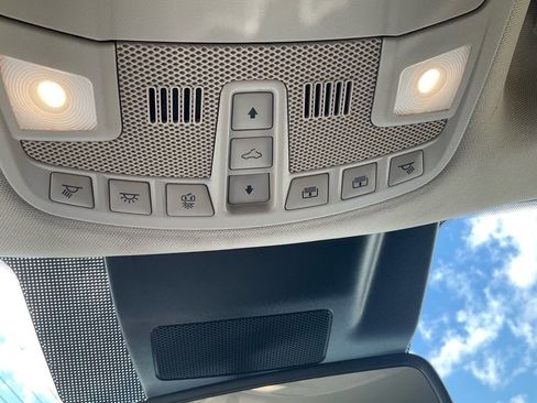 Used 2021 Ford Expedition Platinum image 14