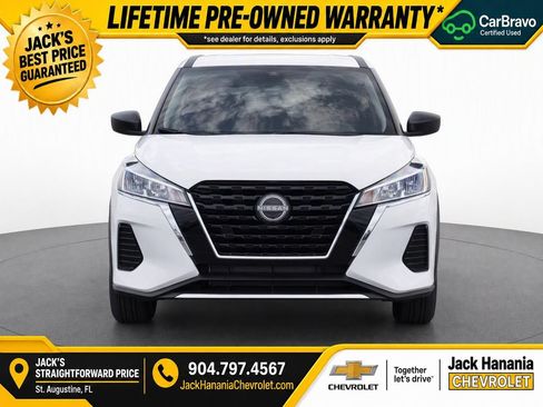 Used 2024 Nissan Kicks S FWD image 2