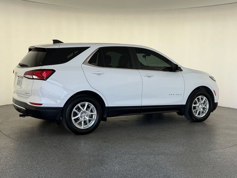 Used 2023 Chevrolet Equinox LT w/ LPO, Floor Liner Package AWD/4WD image 3