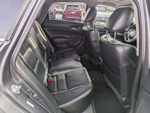 Used 2012 Honda Crosstour EX-L image 32