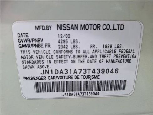 Used 2021 Toyota Sienna Platinum FWD image 2