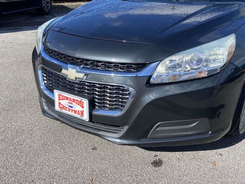 Used 2015 Chevrolet Malibu LT image 28