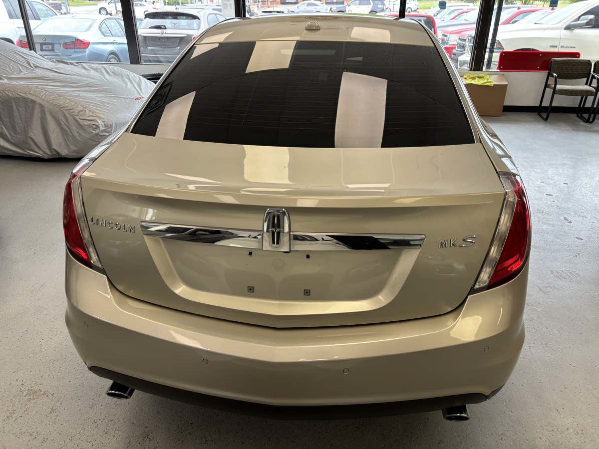 Used 2011 Lincoln MKS w/ 101A Rapid Spec Order Code FWD image 18
