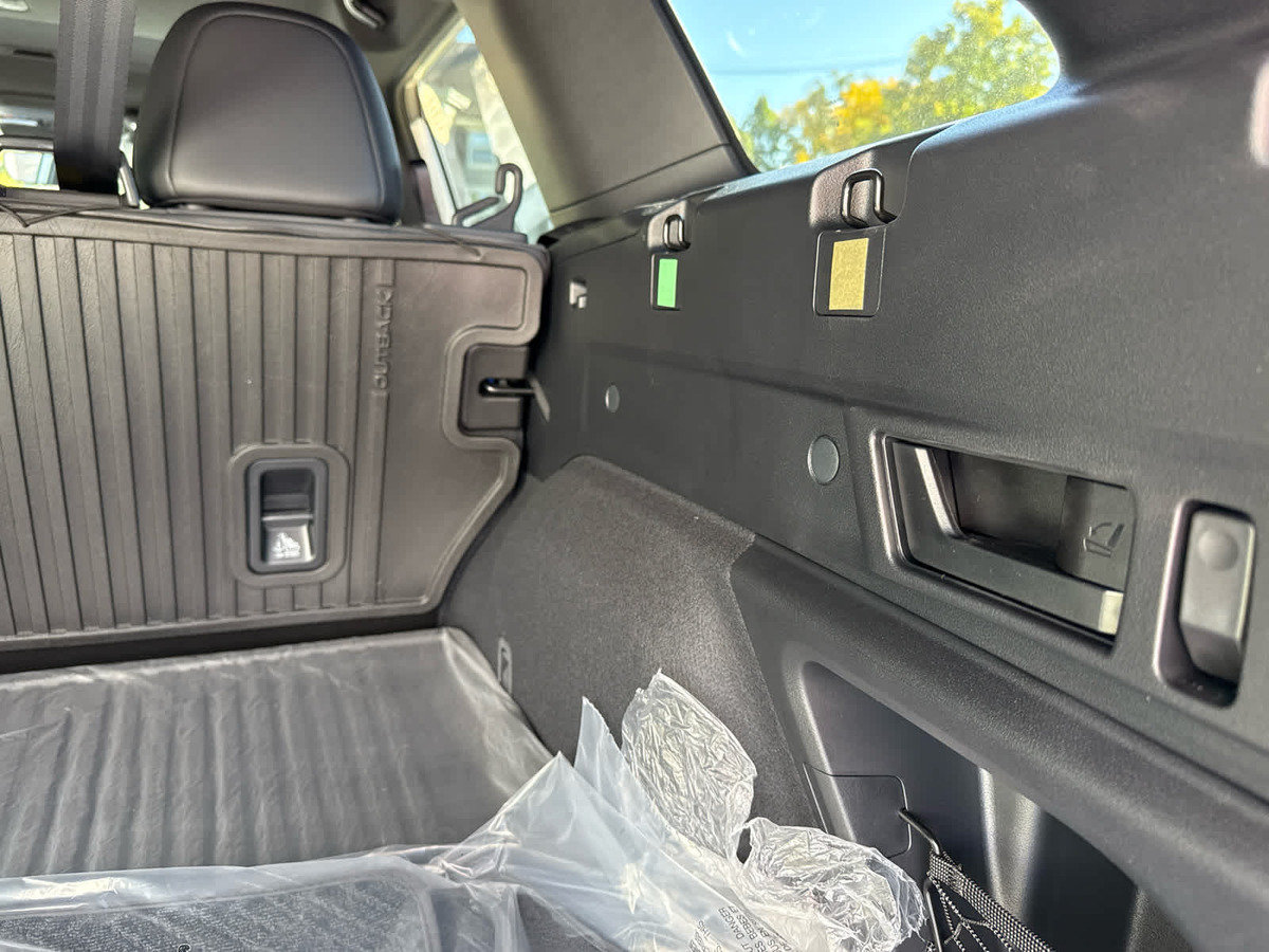 New 2026 Subaru Outback Premium AWD/4WD image 40