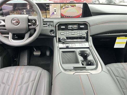 New 2025 Nissan Armada PRO-4X w/ Pro-4X Premium Package image 27