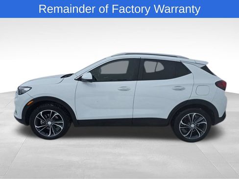 Used 2023 Buick Encore GX Select FWD image 2