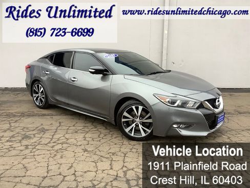 Used 2017 Nissan Maxima Platinum image 11