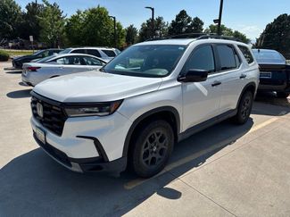 Used 2023 Honda Pilot TrailSport video 1