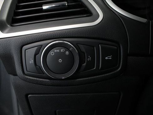 Used 2015 Ford Edge SEL w/ Equipment Group 201A image 18