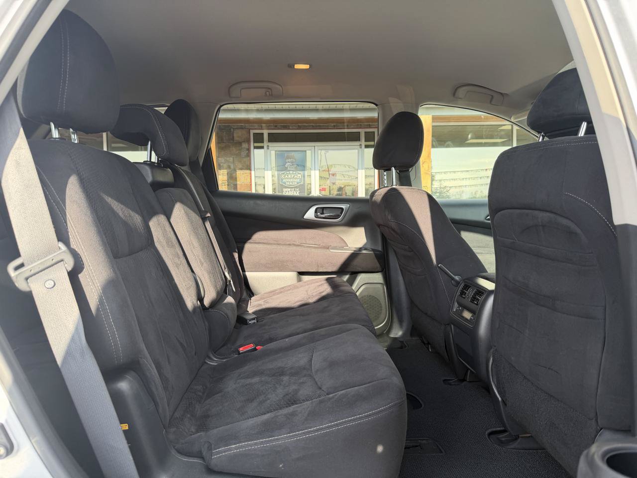 Used 2013 Nissan Pathfinder SV AWD/4WD image 22