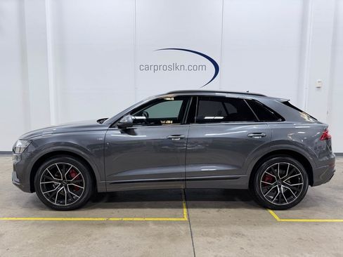 Used 2023 Audi Q8 Prestige AWD/4WD image 4