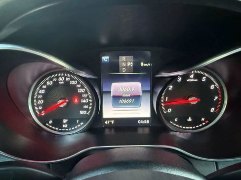 Used 2018 Mercedes-Benz C 300 4MATIC Sedan image 23