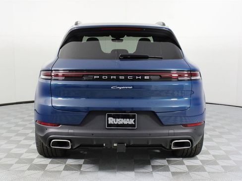New 2026 Porsche Cayenne image 6