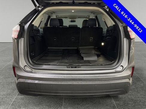 Used 2022 Ford Edge SEL w/ Sport Appearance Package image 14