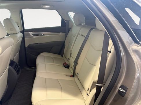 Certified 2023 Cadillac XT5 Premium Luxury w/ LPO, Floor Liner Package image 22