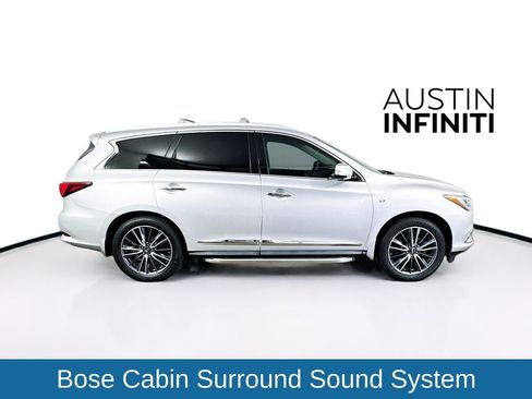 Used 2017 INFINITI QX60 FWD w/ Deluxe Technology Package image 9