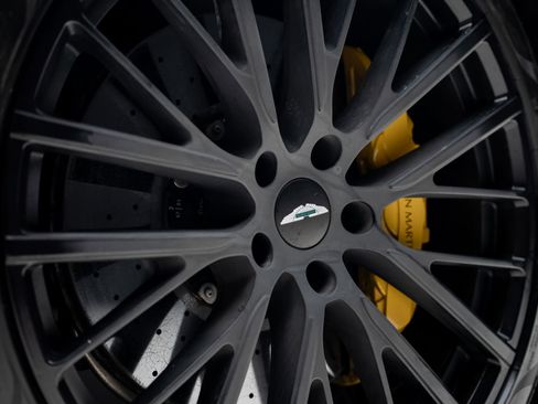 Used 2023 Aston Martin DBX 707 image 22