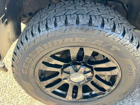 Used 2014 Chevrolet Silverado 2500 LT w/ Z71 Appearance Package image 9