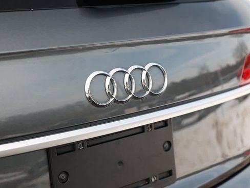 Used 2022 Audi Q5 2.0T Premium image 39