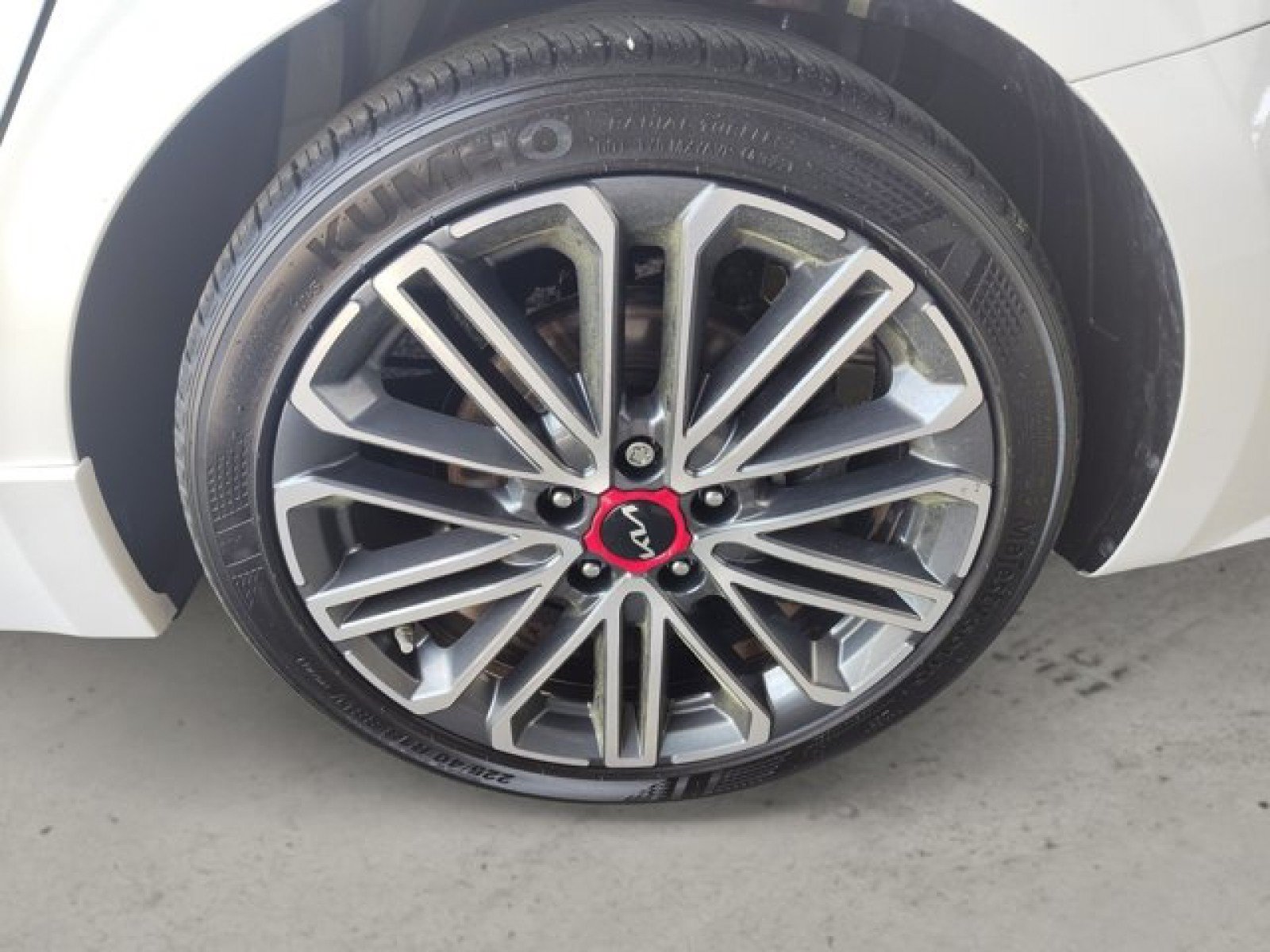 Used 2023 Kia Forte GT w/ GT2 Package FWD image 9