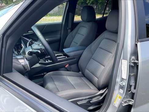 Used 2026 Chevrolet Equinox LT FWD image 22