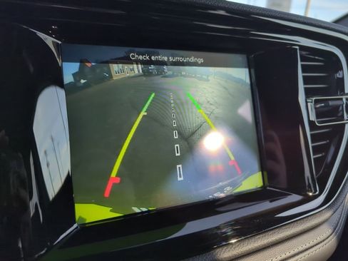 Used 2022 Dodge Durango GT image 16