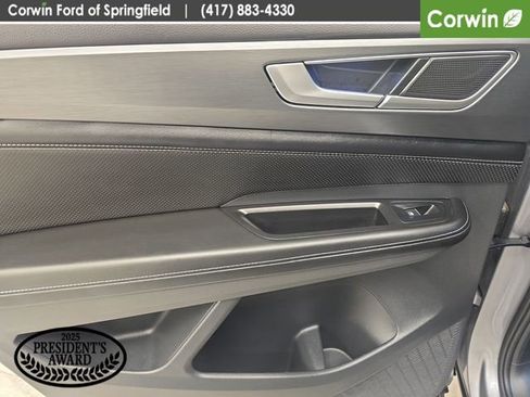 Used 2024 Volkswagen Atlas Cross Sport SE image 18