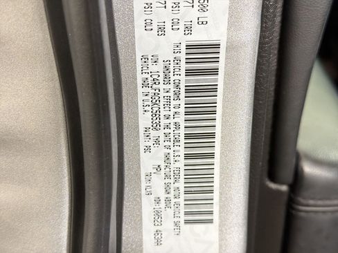 Used 2019 Jeep Grand Cherokee Altitude image 21