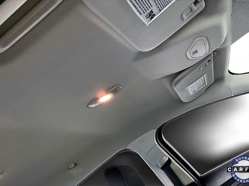 Used 2016 Ford Focus SE w/ SE Power Seat Package image 27