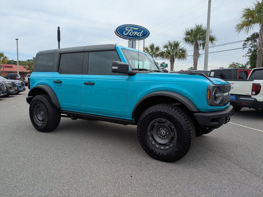 New 2025 Ford Bronco Badlands AWD/4WD image 2