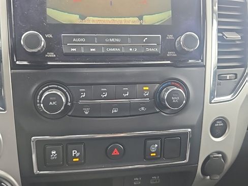 Used 2021 Nissan Titan SV w/ Off Road Protection Package image 15