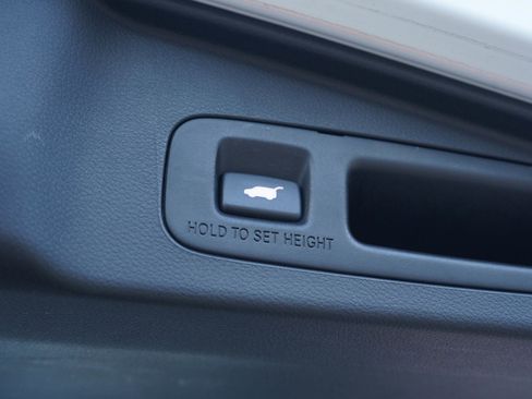 Used 2019 Honda CR-V EX-L image 11
