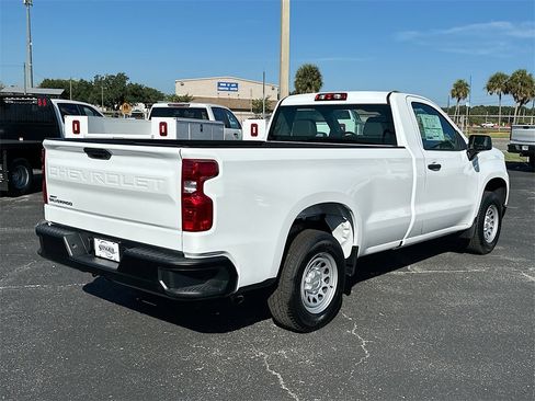 New 2026 Chevrolet Silverado 1500 W/T image 4