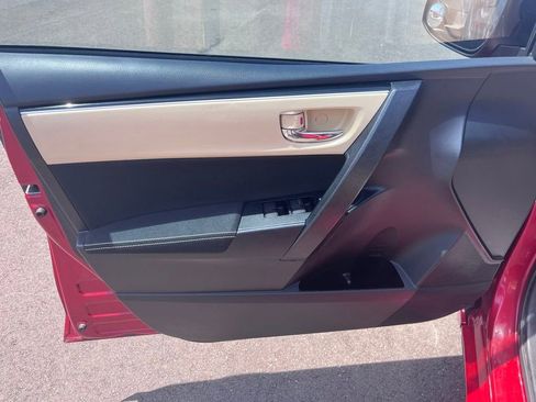 Used 2017 Toyota Corolla LE FWD image 7