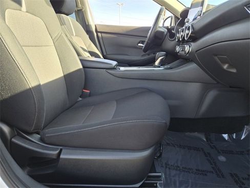 Used 2023 Nissan Sentra SV image 11