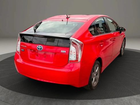 Used 2015 Toyota Prius Persona Series FWD image 4