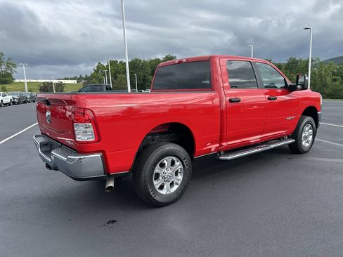 Used 2024 RAM 2500 Big Horn w/ Bed Utility Group AWD/4WD image 7