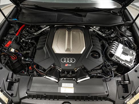 Used 2025 Audi RS 6 performance image 12
