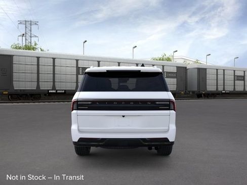 New 2026 Lincoln Navigator Black Label AWD/4WD image 5
