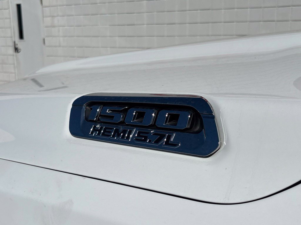 Used 2020 RAM 1500 Laramie RWD image 32