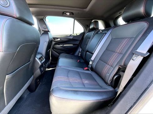 Used 2024 Chevrolet Equinox RS AWD/4WD image 15