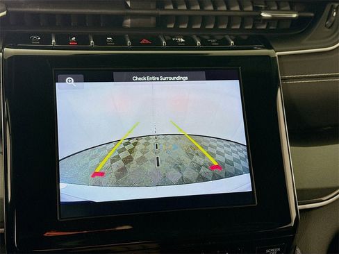 Used 2022 Jeep Grand Cherokee L Altitude image 7