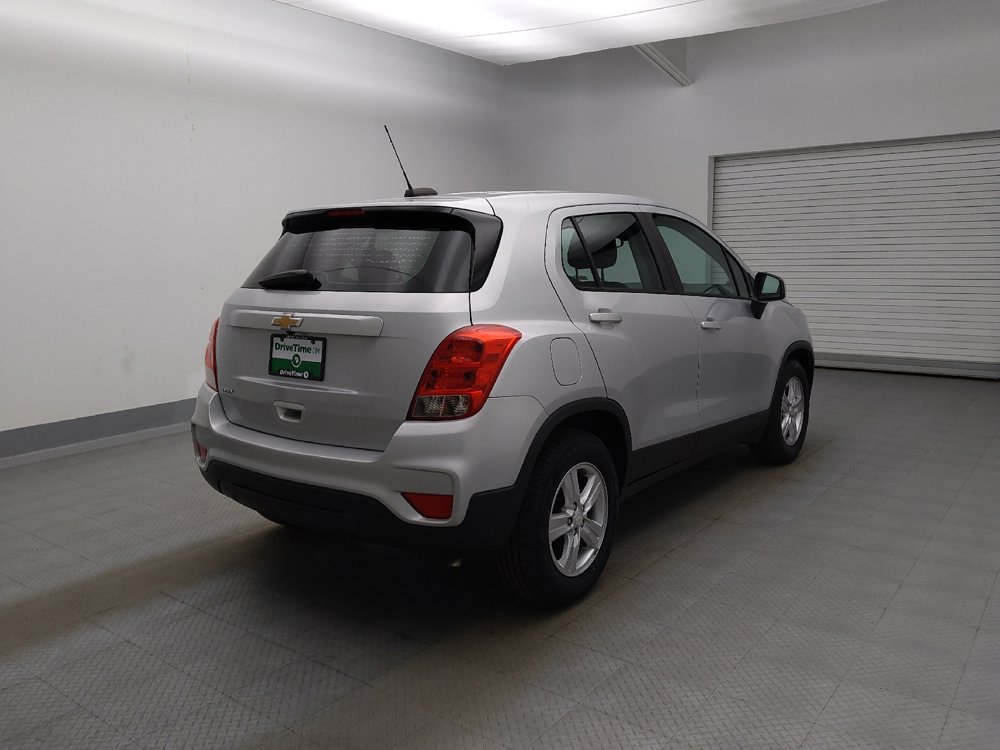 Used 2020 Chevrolet Trax LS FWD image 9