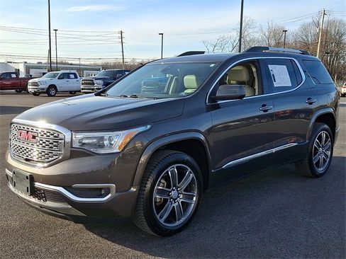 Used 2019 GMC Acadia Denali w/ Technology Package image 6