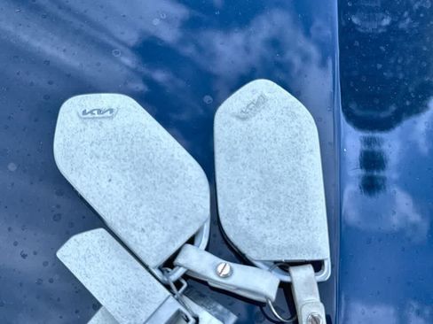 Certified 2025 Kia EV6 Light RWD image 27
