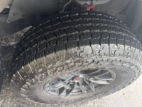 Used 2020 Toyota Tacoma TRD Pro AWD/4WD image 2