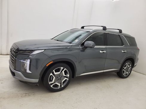 Used 2024 Hyundai Palisade Limited image 32