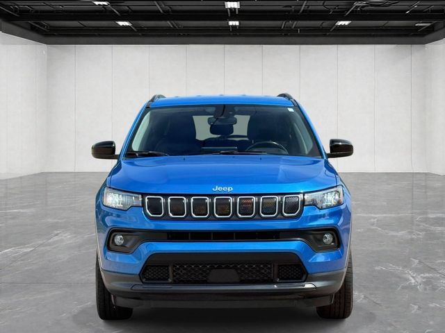 Certified 2022 Jeep Compass Latitude w/ Convenience Group AWD/4WD image 7